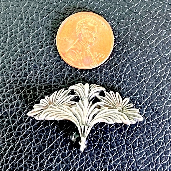 Steve Stamas .925 Silver Art Nouveau Style Floral Brooch Pin Onyx Drop Bead - Picture 6 of 9